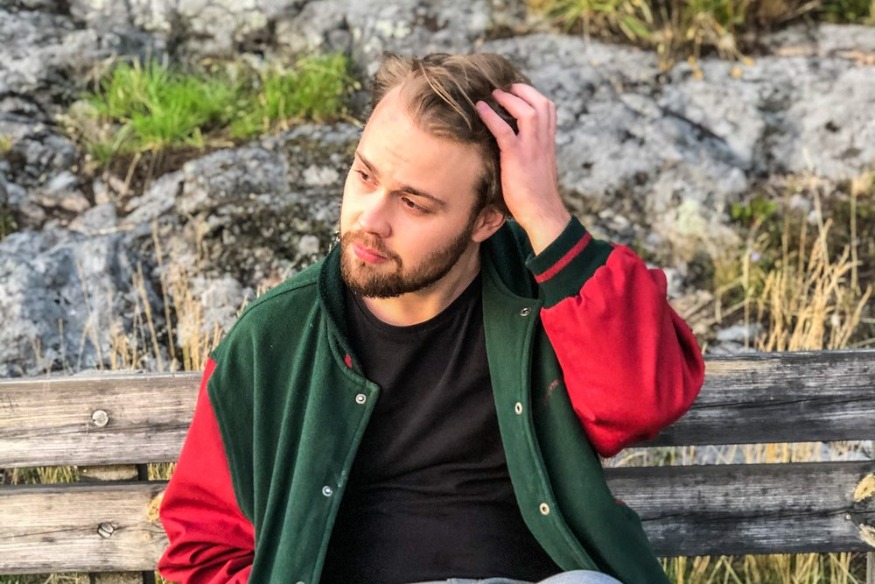 The Hollow Men - Silence